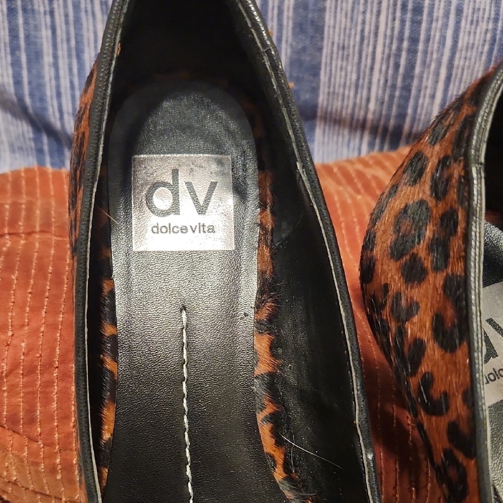 Dolce Vita Brown Leopard Print Heels - Picture 2 of 6